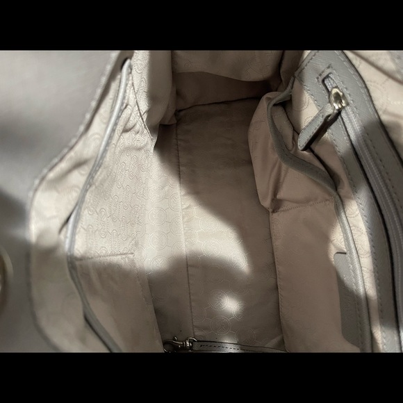 Michael Kors bag - Picture 3 of 5